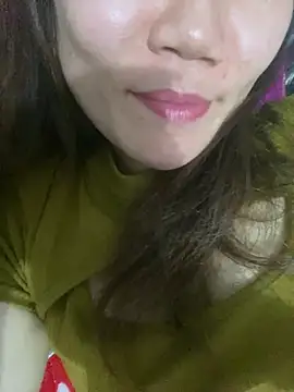 Snapshot of Pyy07 chatting on February 22, 1:42 pm Pyy07 online show from February 22, 1:42 pm