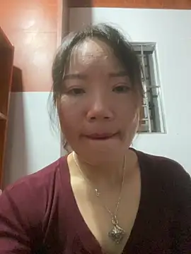 Snapshot of Pyy07 chatting on March 21, 1:05 pm Pyy07 online show from March 21, 1:05 pm