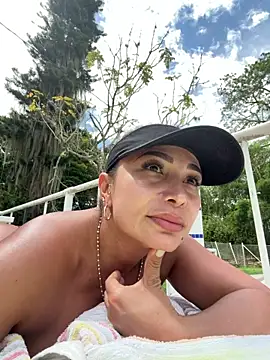 mia mancinii online show from June 14, 6:32 pm
