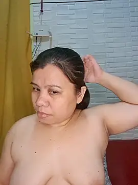 hotlyn45 online show from February 24, 1:36 am