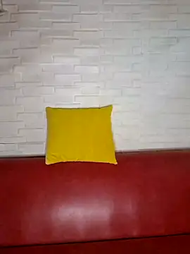 hotlyn45 online show from April 18, 6:17 am