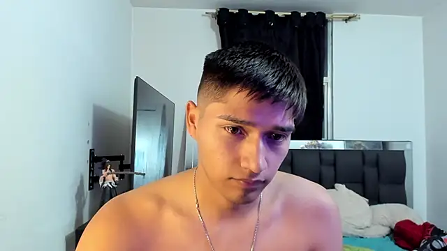 mateo-Esposito online show from April 26, 3:48 am