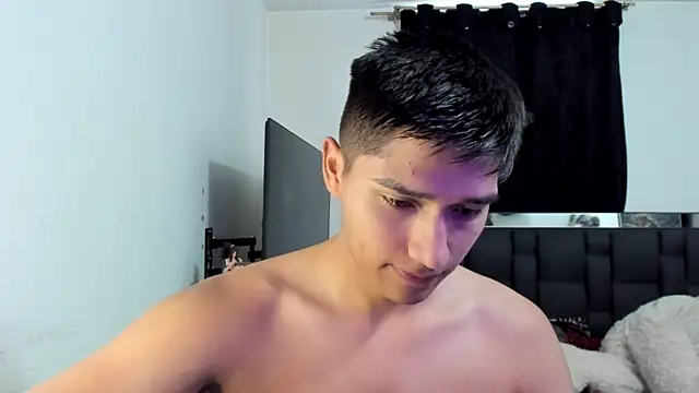 Snapshot of mateo-Esposito chatting on May 3, 6:03 pm mateo-Esposito online show from May 3, 6:03 pm