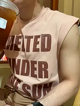 Snapshot of anhkiet_huang chatting on October 30, 1:23 pm anhkiet huang online show from October 30, 1:23 pm