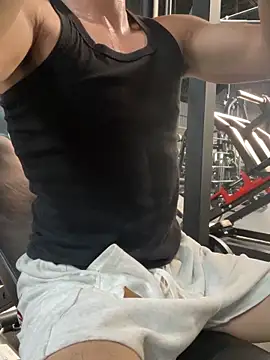 Snapshot of anhkiet_huang chatting on February 23, 7:50 am anhkiet huang online show from February 23, 7:50 am