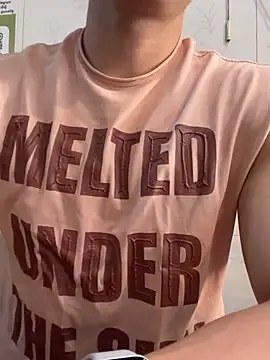 Snapshot of anhkiet_huang chatting on March 17, 11:41 pm anhkiet huang online show from March 17, 11:41 pm