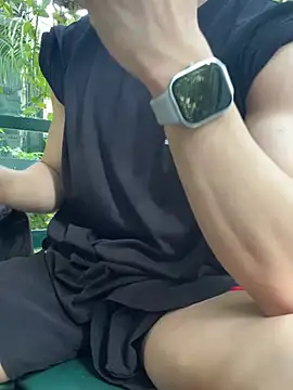 Snapshot of anhkiet_huang chatting on March 27, 5:02 am anhkiet huang online show from March 27, 5:02 am