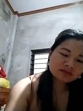 kute-00 online show from May 8, 1:33 am