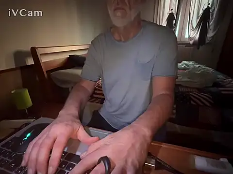 Pigna16PSRN online show from March 8, 4:55 pm