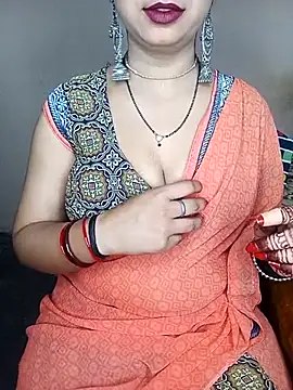 Oh 011 online show from February 5, 4:00 pm