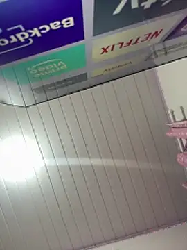 luluzinhax online show from June 6, 4:28 am