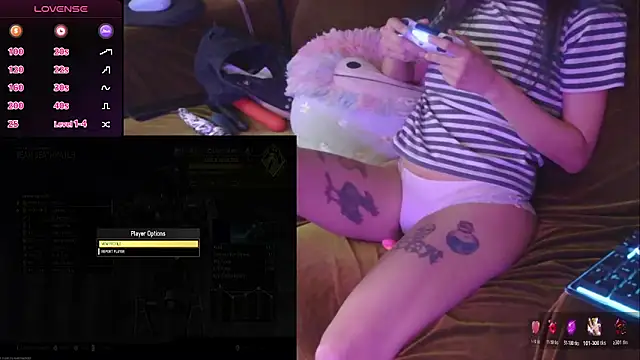 mmmminaDarling online show from June 9, 10:32 pm