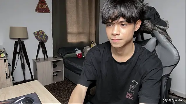 OopsAgain  online show from February 22, 10:19 pm