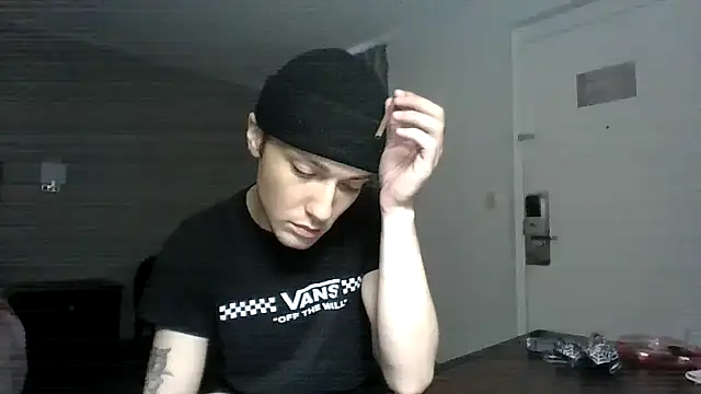 Snapshot of Jbenz420 chatting on March 3, 9:31 pm Jbenz420 online show from March 3, 9:31 pm