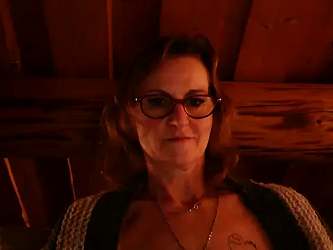 Valinella online show from April 16, 8:20 pm