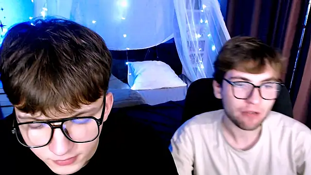 travis wolf  online show from November 20, 8:41 pm