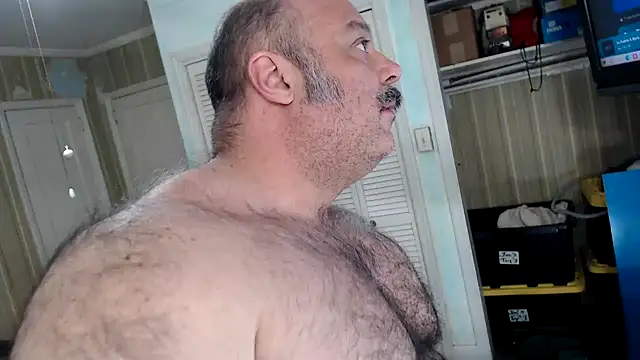 bullmusclejoe online show from March 30, 10:44 pm