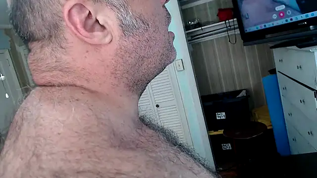 bullmusclejoe online show from May 18, 10:48 pm