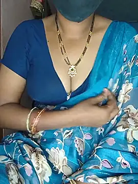 Snapshot of SindhuHappy chatting on June 19, 11:41 pm SindhuHappy online show from June 19, 11:41 pm