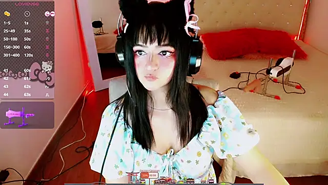 Snapshot of Lunyhose chatting on October 27, 7:51 pm Lunyhose online show from October 27, 7:51 pm