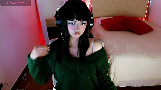 Snapshot of Lunyhose chatting on October 29, 7:59 pm Lunyhose online show from October 29, 7:59 pm