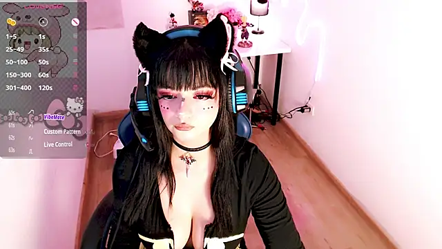 Snapshot of Lunyhose chatting on January 14, 8:25 pm Lunyhose online show from January 14, 8:25 pm