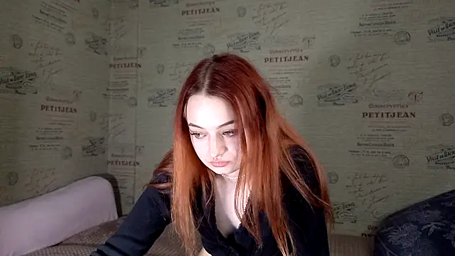 emi less online show from October 26, 3:29 pm