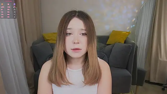 Lina Glow online show from November 19, 7:19 am