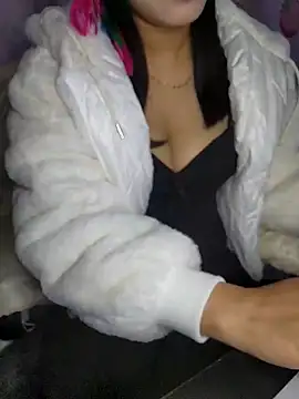 Suzen7389 online show from December 19, 3:30 pm