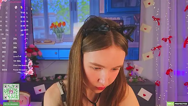 ElfredaTupy online show from March 26, 8:03 pm