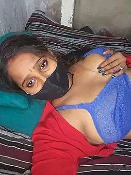 Snapshot of Minu_love chatting on February 3, 10:48 pm Minu love online show from February 3, 10:48 pm