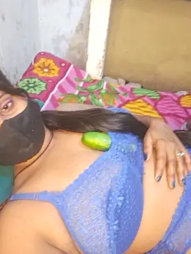 Snapshot of Minu_love chatting on February 21, 5:58 pm Minu love online show from February 21, 5:58 pm