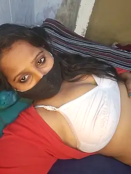 Snapshot of Minu_love chatting on March 4, 7:42 pm Minu love online show from March 4, 7:42 pm