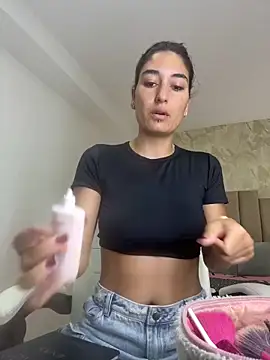 Scarlett 12 online show from March 13, 10:00 am