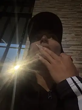 Scarlett 12 online show from April 19, 10:36 am