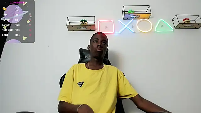 Snapshot of Alan_blacke chatting on November 22, 12:59 pm Alan blacke online show from November 22, 12:59 pm