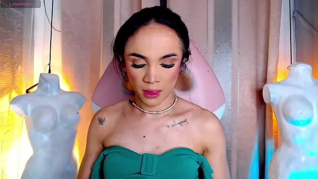 Cristal Gem1 online show from April 1, 11:11 am