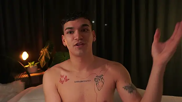 EROS AND ALAN online show from January 6, 3:21 am