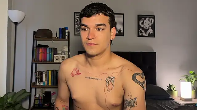 EROS AND ALAN online show from April 1, 10:29 pm