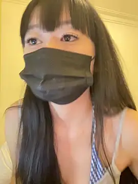 Minnie-2025 online show from May 23, 5:06 pm