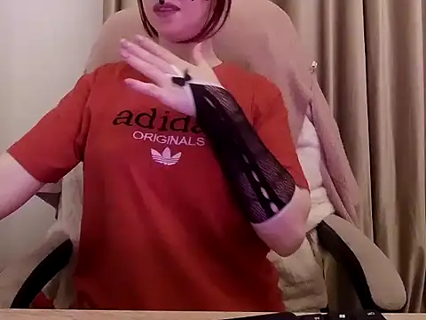 Hot Bruny online show from April 24, 9:06 pm