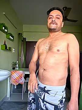 Snapshot of BindaasBong chatting on February 6, 3:22 am BindaasBong online show from February 6, 3:22 am