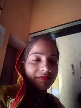 Miss 143 online show from September 13, 10:26 am