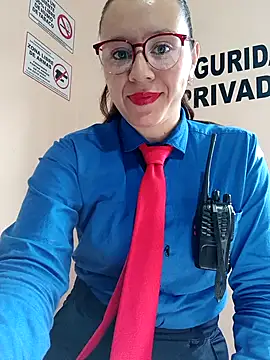 Hannah-colx online show from September 29, 1:05 pm