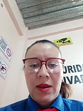 Hannah-colx online show from October 14, 1:01 pm