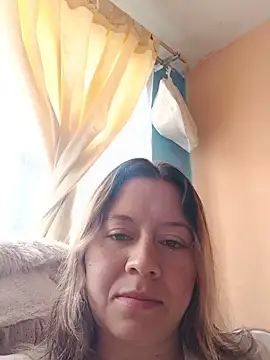 Snapshot of Hannah-colx chatting on July 19, 4:54 pm Hannah-colx online show from July 19, 4:54 pm