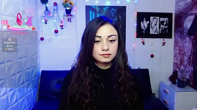 Eva Roussell online show from December 17, 2:45 pm