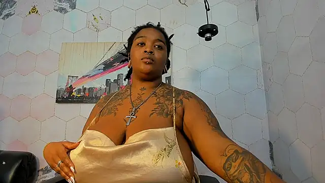 Snapshot of Anaa_Fuentess chatting on December 21, 11:39 am Anaa Fuentess online show from December 21, 11:39 am