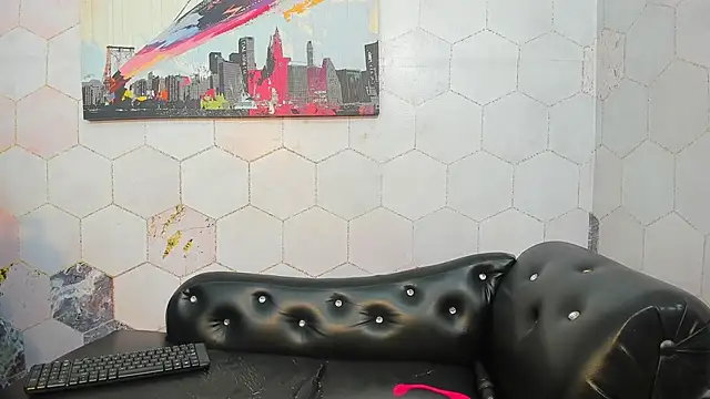 Snapshot of Anaa_Fuentess chatting on February 16, 12:23 pm Anaa Fuentess online show from February 16, 12:23 pm