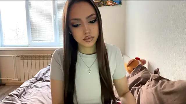 Leaf Unto online show from November 2, 12:18 pm